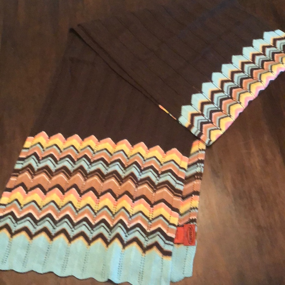 NWOT Missoni scarf